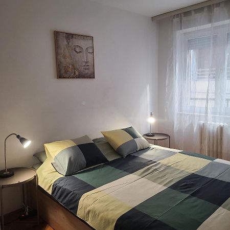 Soulful Apartment เบลเกรด ภายนอก รูปภาพ